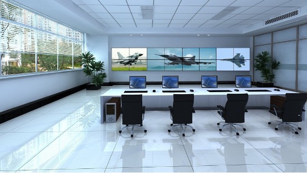 如何挑選出更好的工業(yè)液晶顯示器？